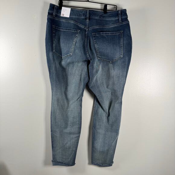NWT Lane Bryant Women's Blue Stretch Distressed High Rise Skinny Jeans Size 22 - Picture 5 of 12